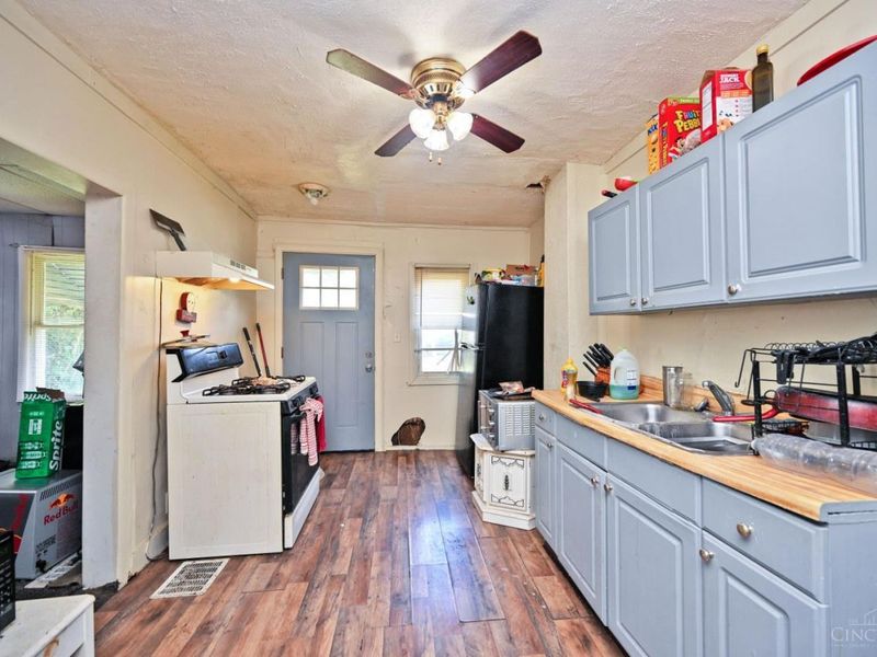 329 Stanley Avenue, Cincinnati, OH 45226 Photo 10