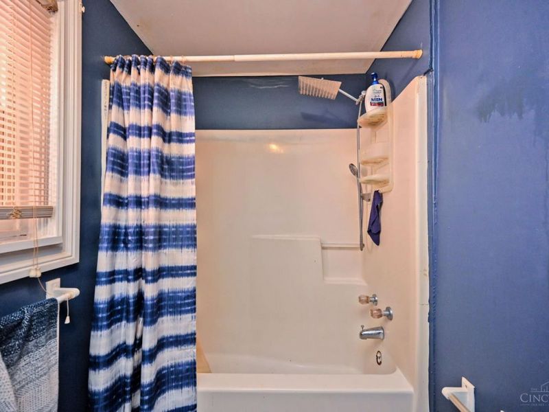 329 Stanley Avenue, Cincinnati, OH 45226 Photo 16
