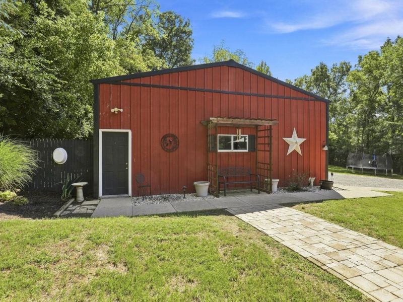 4280 Howards Creek Road, Morgan Township, OH 45053 Photo 55