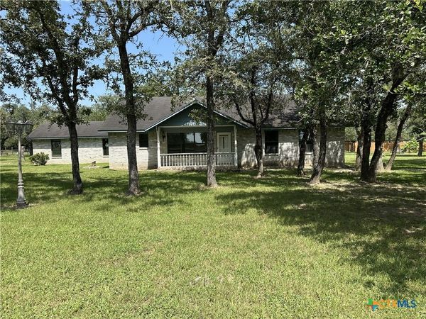 129 S McAdams Road , Goliad, TX 77963