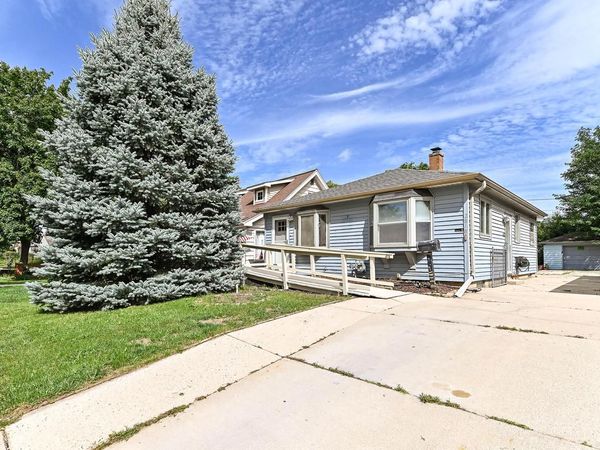 2818 S 71st STREET, Milwaukee, WI 53219