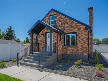 1005 S Century Rd, Spokane Valley, WA 99037