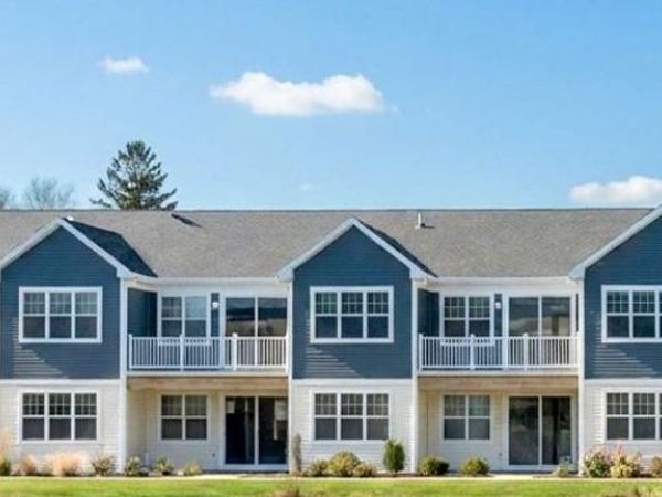 606 Bay View Circle , Unit 6, Moriches, NY 11955