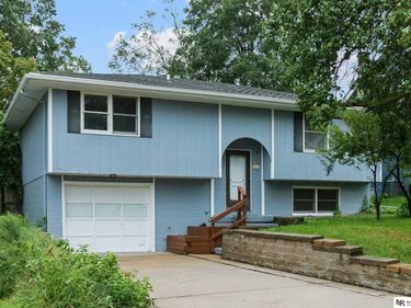 4835 Hillside Street, Lincoln, NE 68506