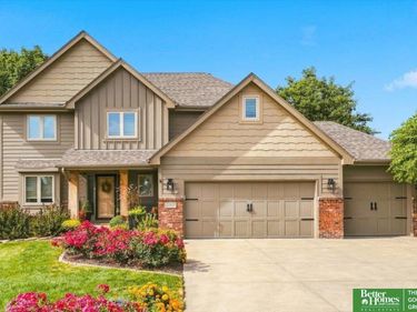 20910 Schofield Circle, Gretna, NE 68028