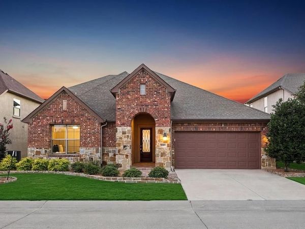 11901 Southerland Drive, Denton, TX 76207