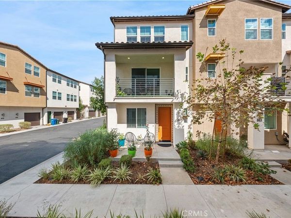 667 Lemon Lane, Covina, CA 91723