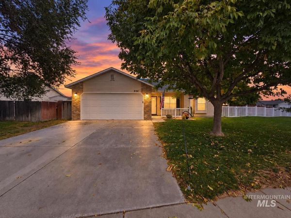 544 Knights Circle, Nampa, ID 83687