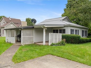 121 Mountview Road W, Bath, NY 14810