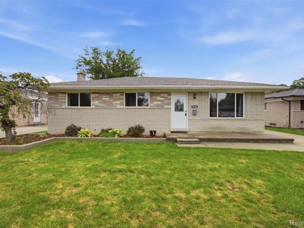 2742 Downey Drive , Troy, Mi 48083