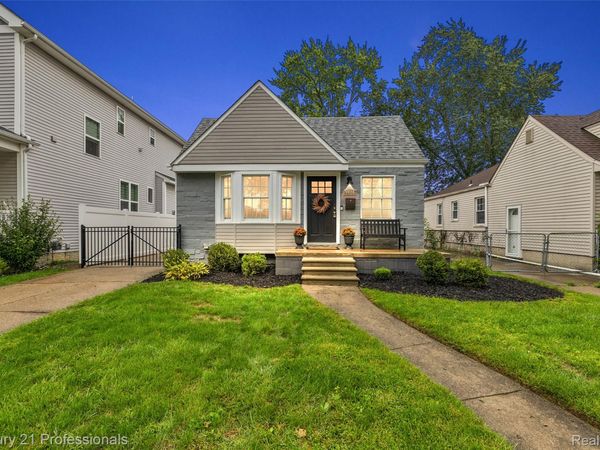 3906 Oakshire Avenue, Berkley, Mi 48072