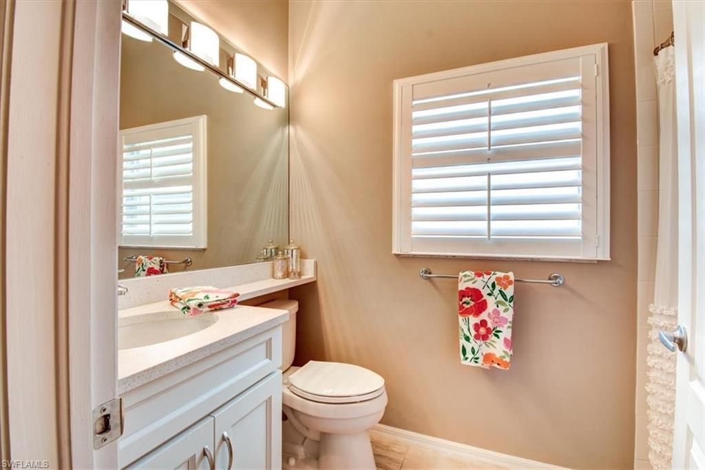 182 Newport Dr, Unit 1007, Naples, FL 34114 Photo