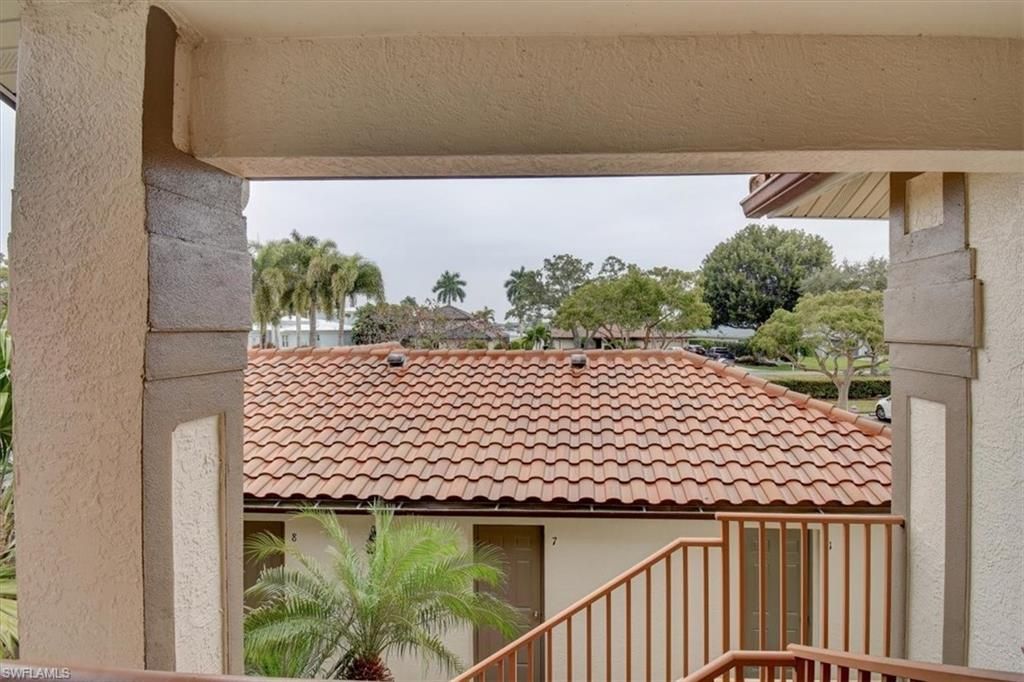 182 Newport Dr, Unit 1007, Naples, FL 34114 Photo