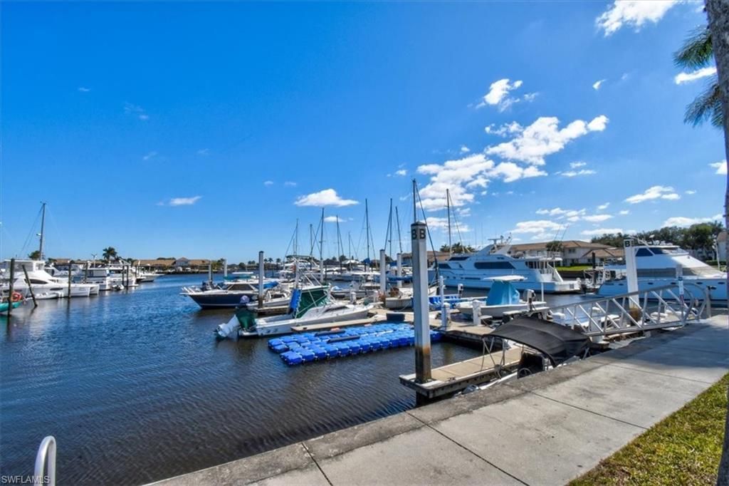182 Newport Dr, Unit 1007, Naples, FL 34114 Photo