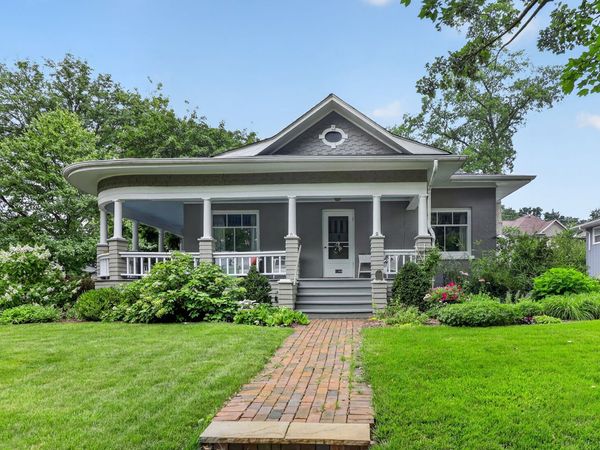 4744 Middaugh Avenue , Downers Grove, IL 60515