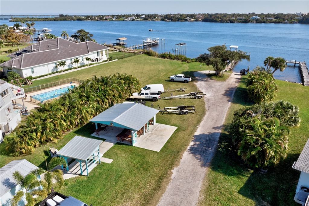 9884 Pine Street, Micco, FL 32976 Photo