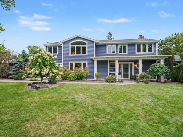 3131 Midland Drive SE, East Grand Rapids, MI 49506