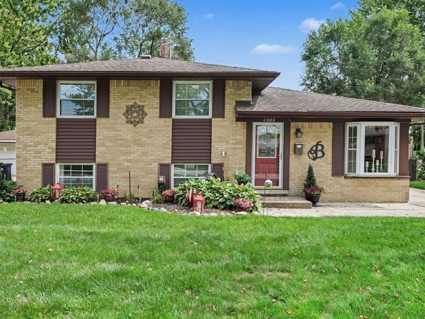 43666 Deborah Drive, Sterling Heights, MI 48313