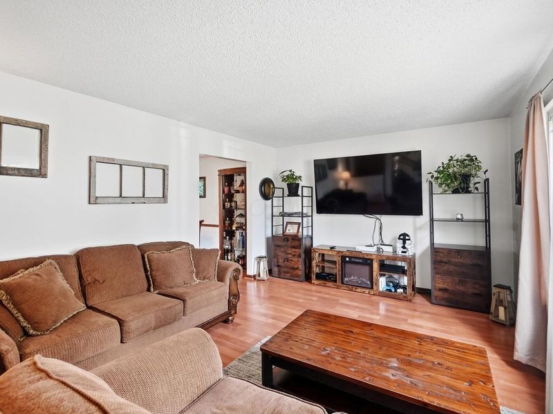 5163 Doral Avenue, Columbus, OH 43213 Photo 6