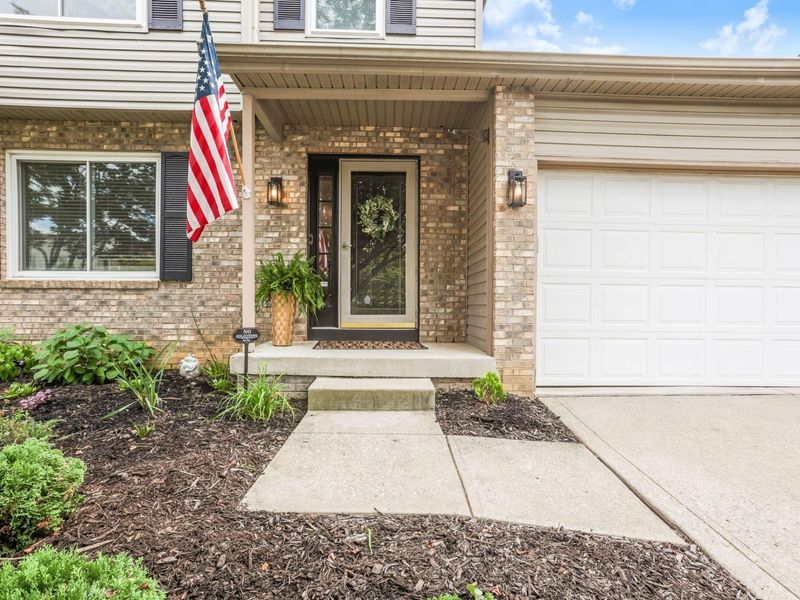 1620 Covina Drive, Columbus, OH 43228 Photo 4