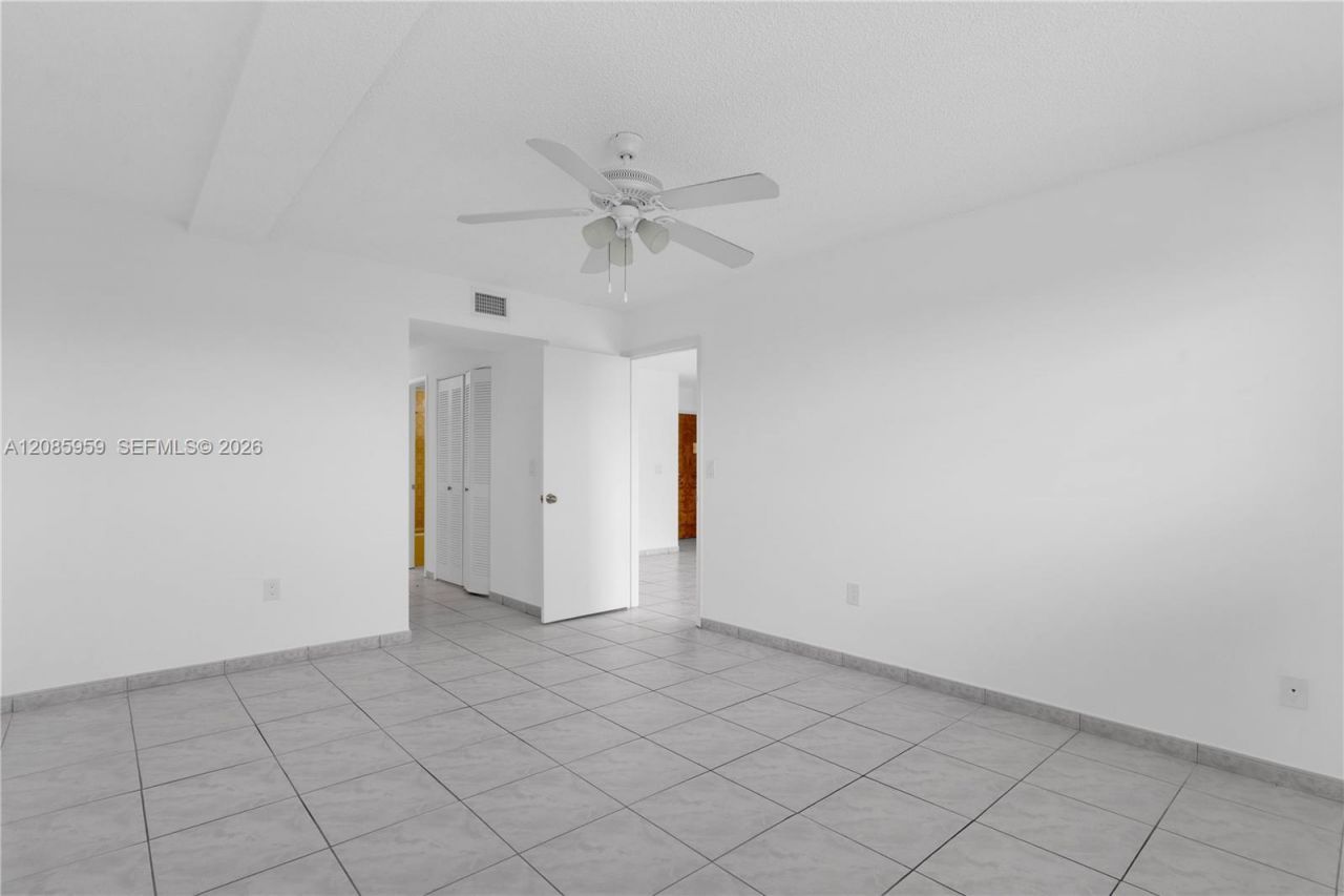 7150 Indian Creek Dr, Unit 505, Miami Beach, FL 33141 Photo