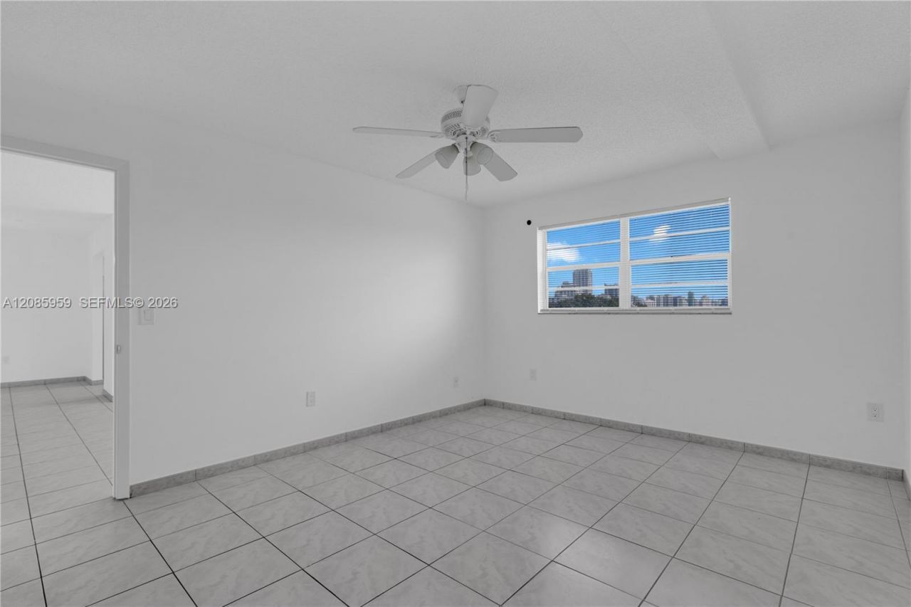 7150 Indian Creek Dr, Unit 505, Miami Beach, FL 33141 Photo