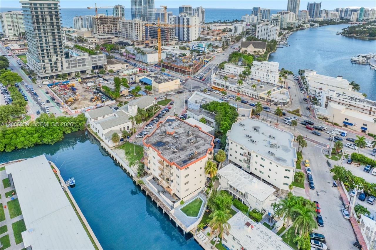 7150 Indian Creek Dr, Unit 505, Miami Beach, FL 33141 Photo