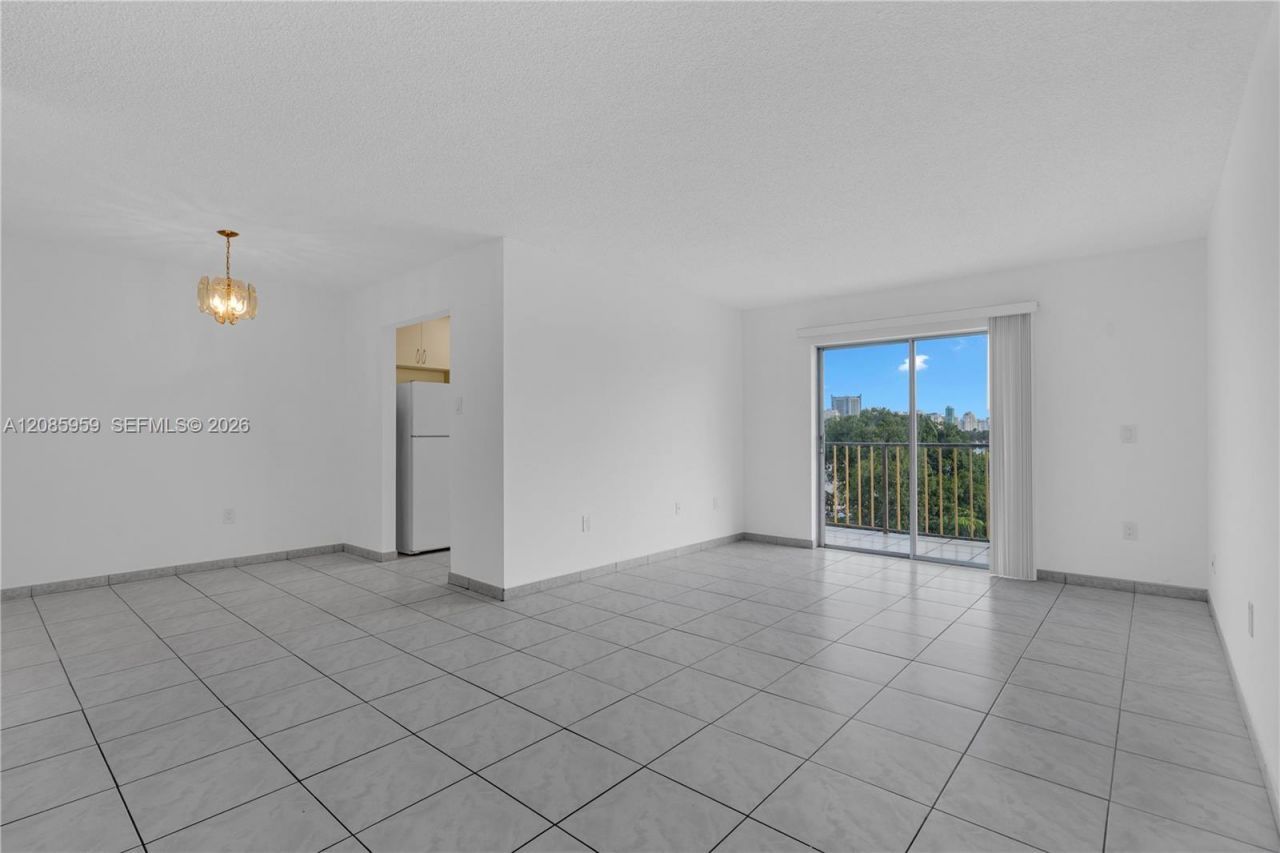 7150 Indian Creek Dr, Unit 505, Miami Beach, FL 33141 Photo