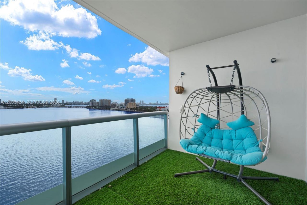 7935 East Dr, Unit 1401, North Bay Village, FL 33141 Photo