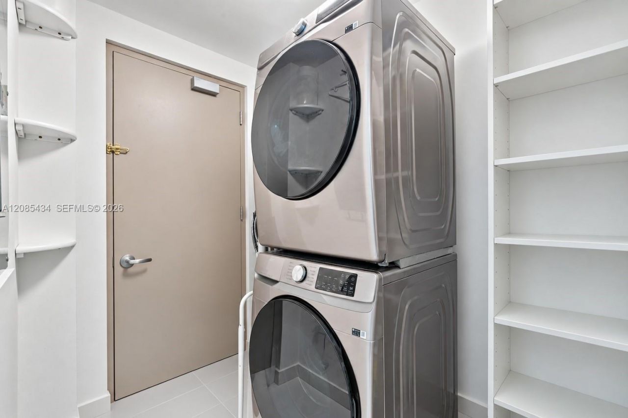 7935 East Dr, Unit 1401, North Bay Village, FL 33141 Photo