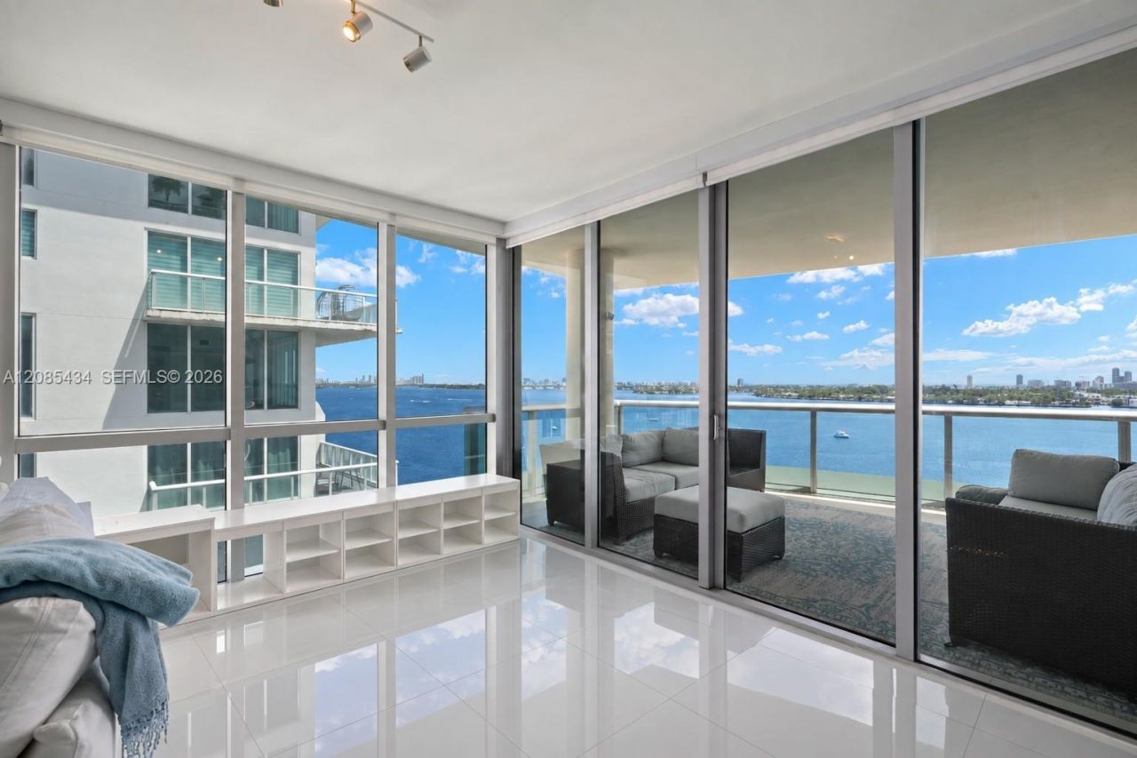 7935 East Dr, Unit 1401, North Bay Village, FL 33141 Photo