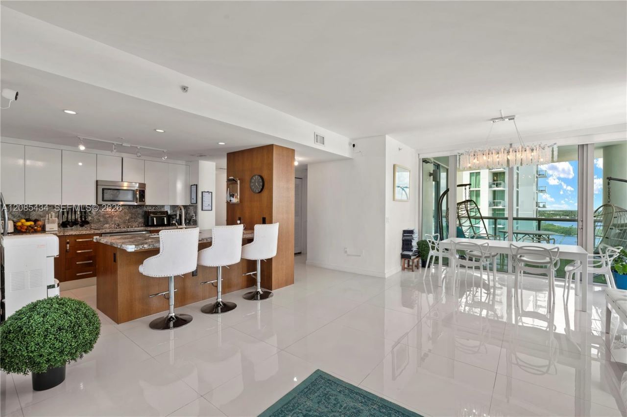 7935 East Dr, Unit 1401, North Bay Village, FL 33141 Photo