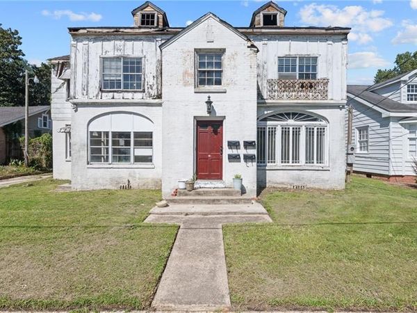 68 Bradford Avenue , Mobile, AL 36604