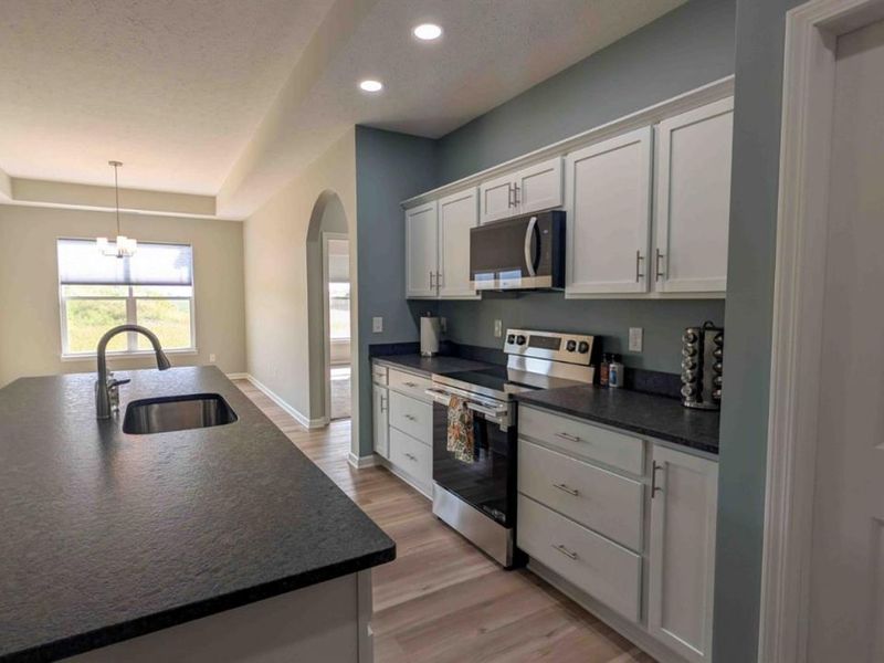 6025 Coventry Circle, Huron, OH Photo 8