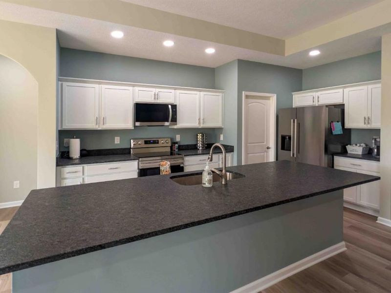 6025 Coventry Circle, Huron, OH Photo 9