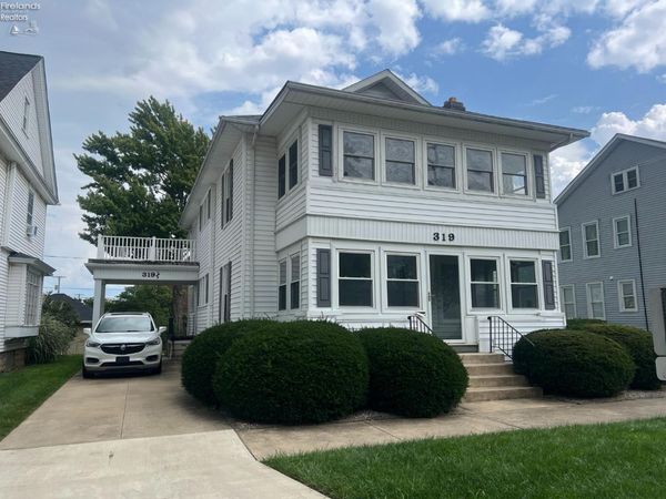319 S Arch Street, Fremont, OH 43420