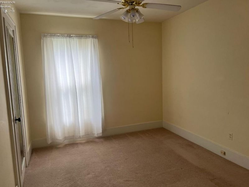 319 S Arch Street, Fremont, OH 43420 Photo 12