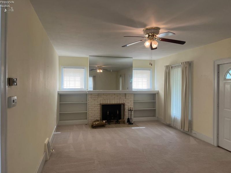 319 S Arch Street, Fremont, OH 43420 Photo 5