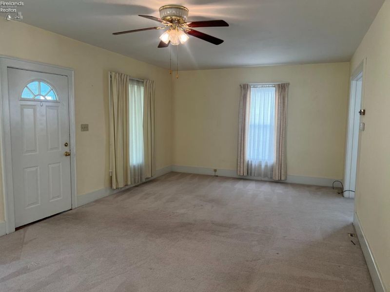 319 S Arch Street, Fremont, OH 43420 Photo 7