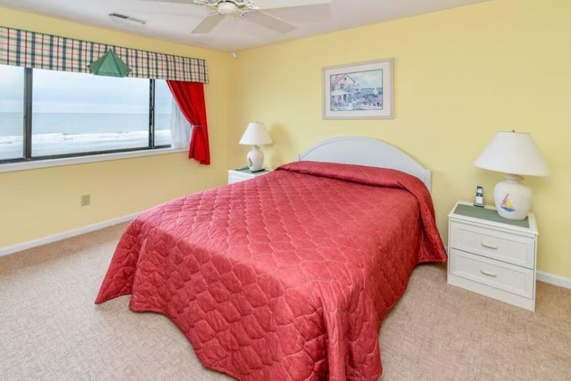 415 N Ocean Blvd. Photo 8