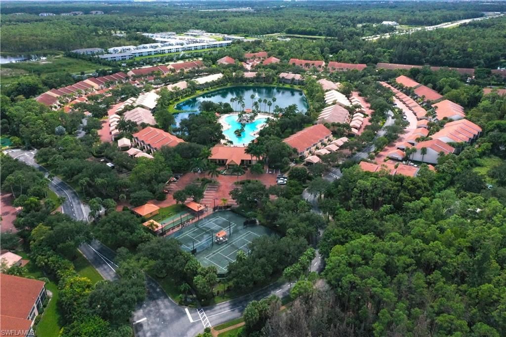 1615 Windy Pines Dr, Unit 5, Naples, FL 34112 Photo