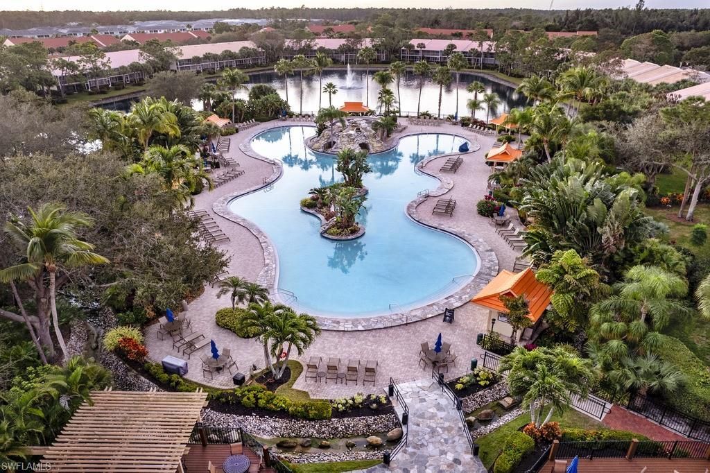 1615 Windy Pines Dr, Unit 5, Naples, FL 34112 Photo