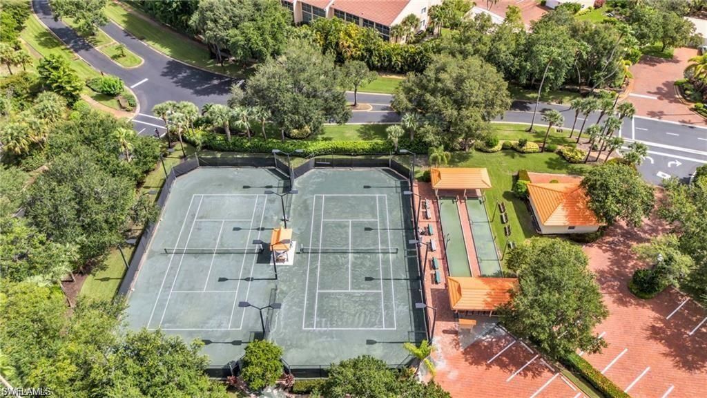 1615 Windy Pines Dr, Unit 5, Naples, FL 34112 Photo