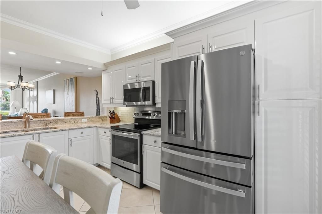 1615 Windy Pines Dr, Unit 5, Naples, FL 34112 Photo
