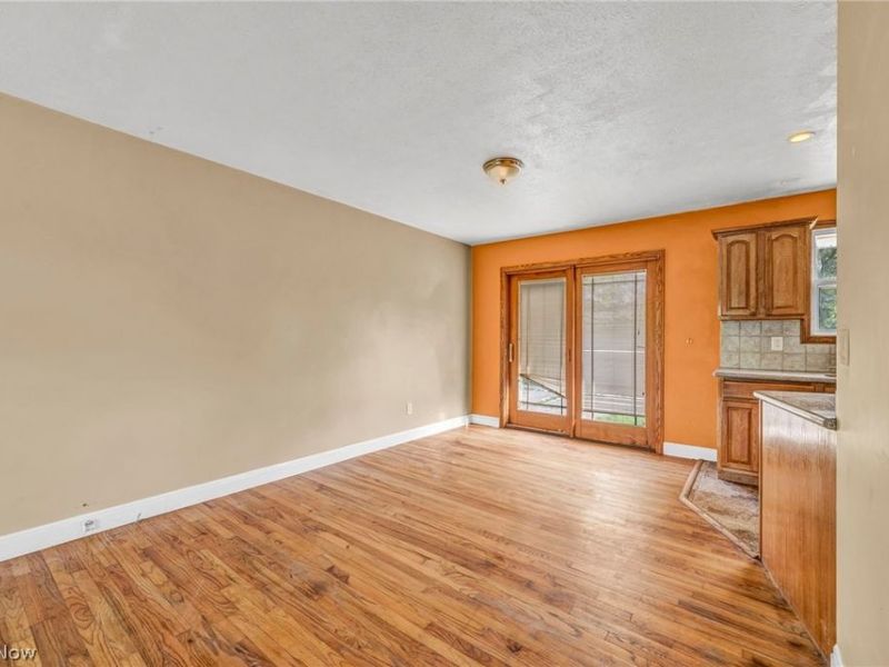 11255 Bobko Boulevard, Parma, OH 44130 Photo 12
