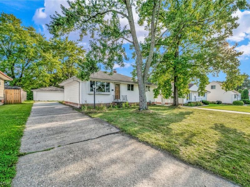 11255 Bobko Boulevard, Parma, OH 44130 Photo 3