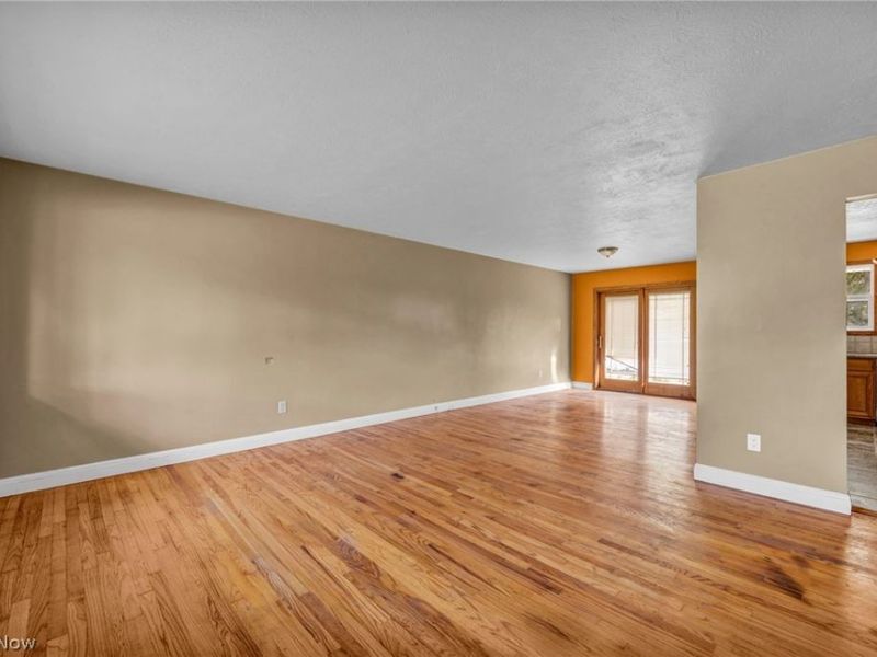 11255 Bobko Boulevard, Parma, OH 44130 Photo 7