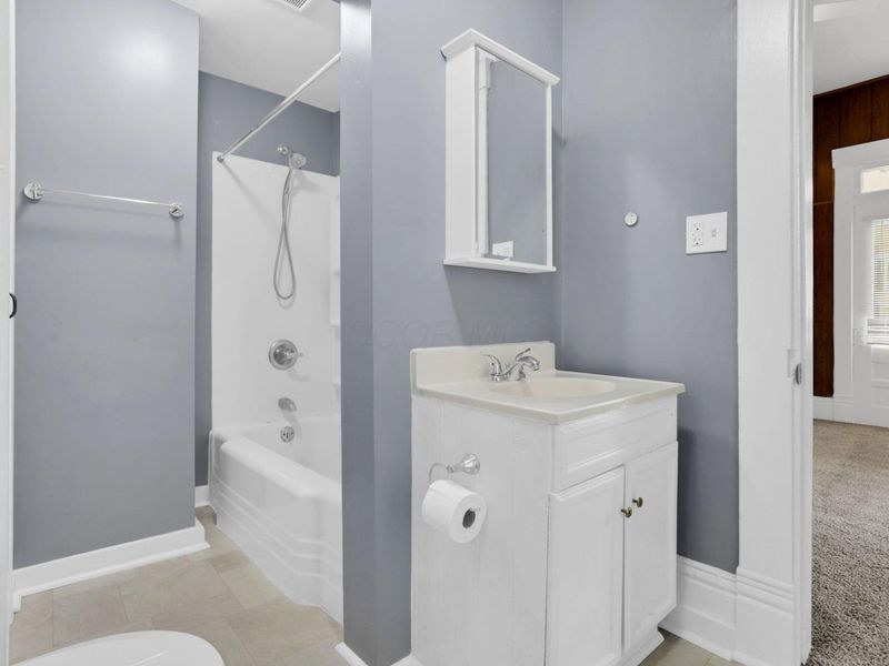 645 E Mulberry Street, Lancaster, OH 43130 Photo 13