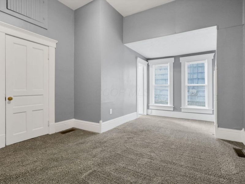 645 E Mulberry Street, Lancaster, OH 43130 Photo 8