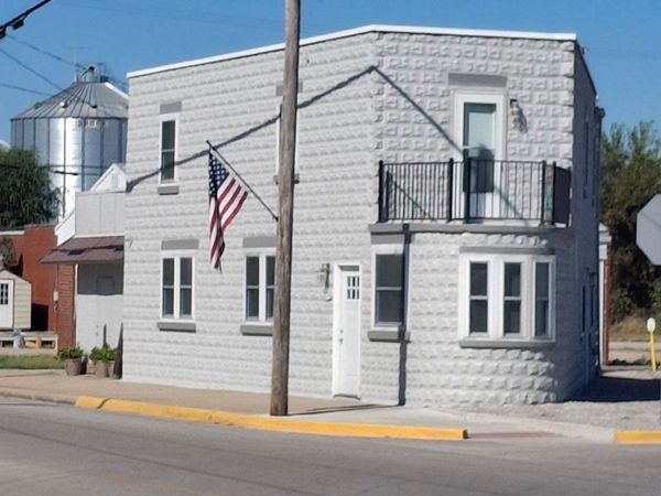 225 Main Street S, Clay City, IL 62824